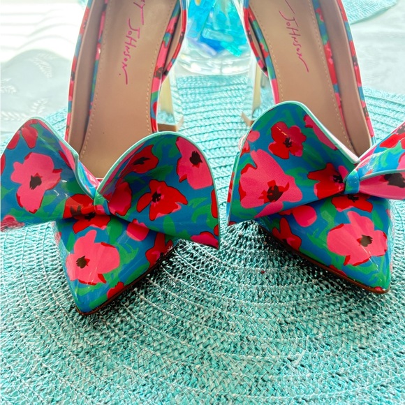 Betsey Johnson Nobble-P Pumps - Picture 10 of 14